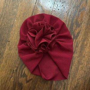 Red knot now baby hat headband.